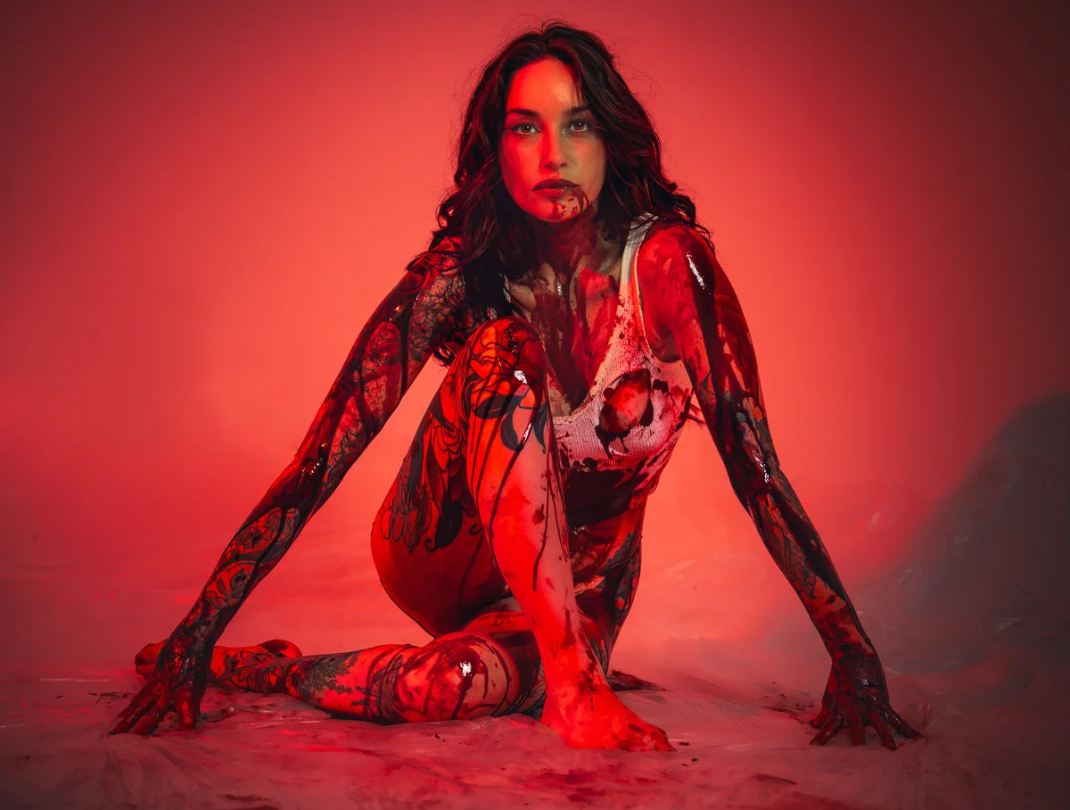 Blood Shoot, portrait 12 — photography by Cameron Cloud