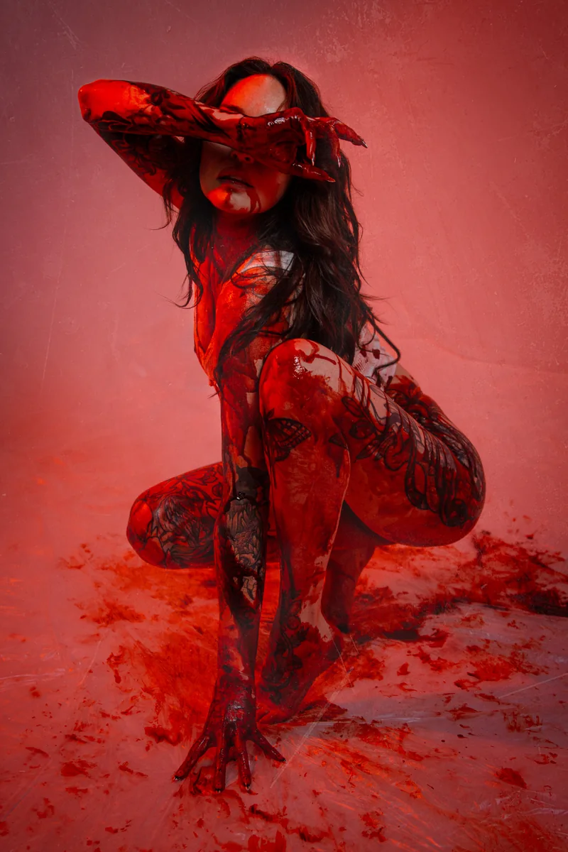 Blood Shoot, portrait 14 — photography by Cameron Cloud